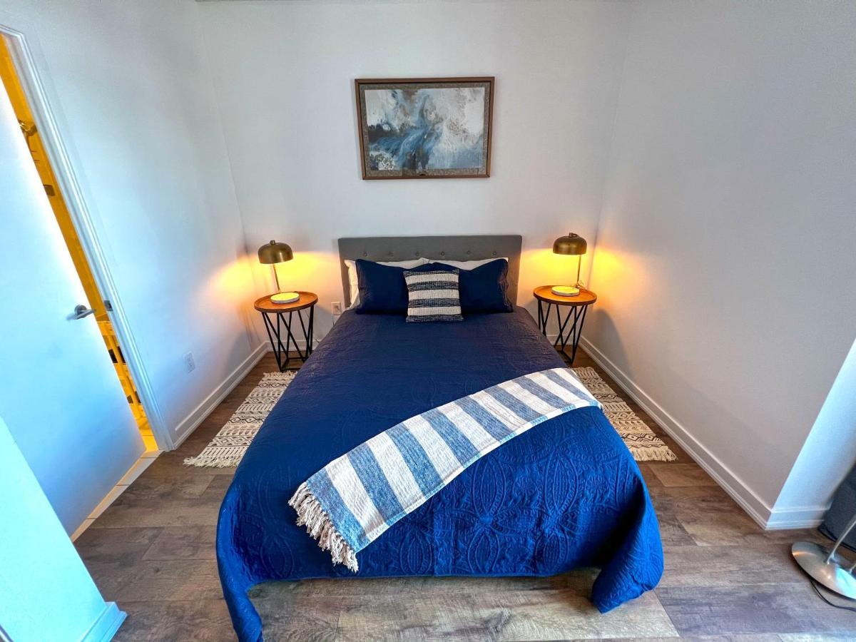 Simply Comfort. Elegant Apartments Dan Lecki Toronto Bagian luar foto