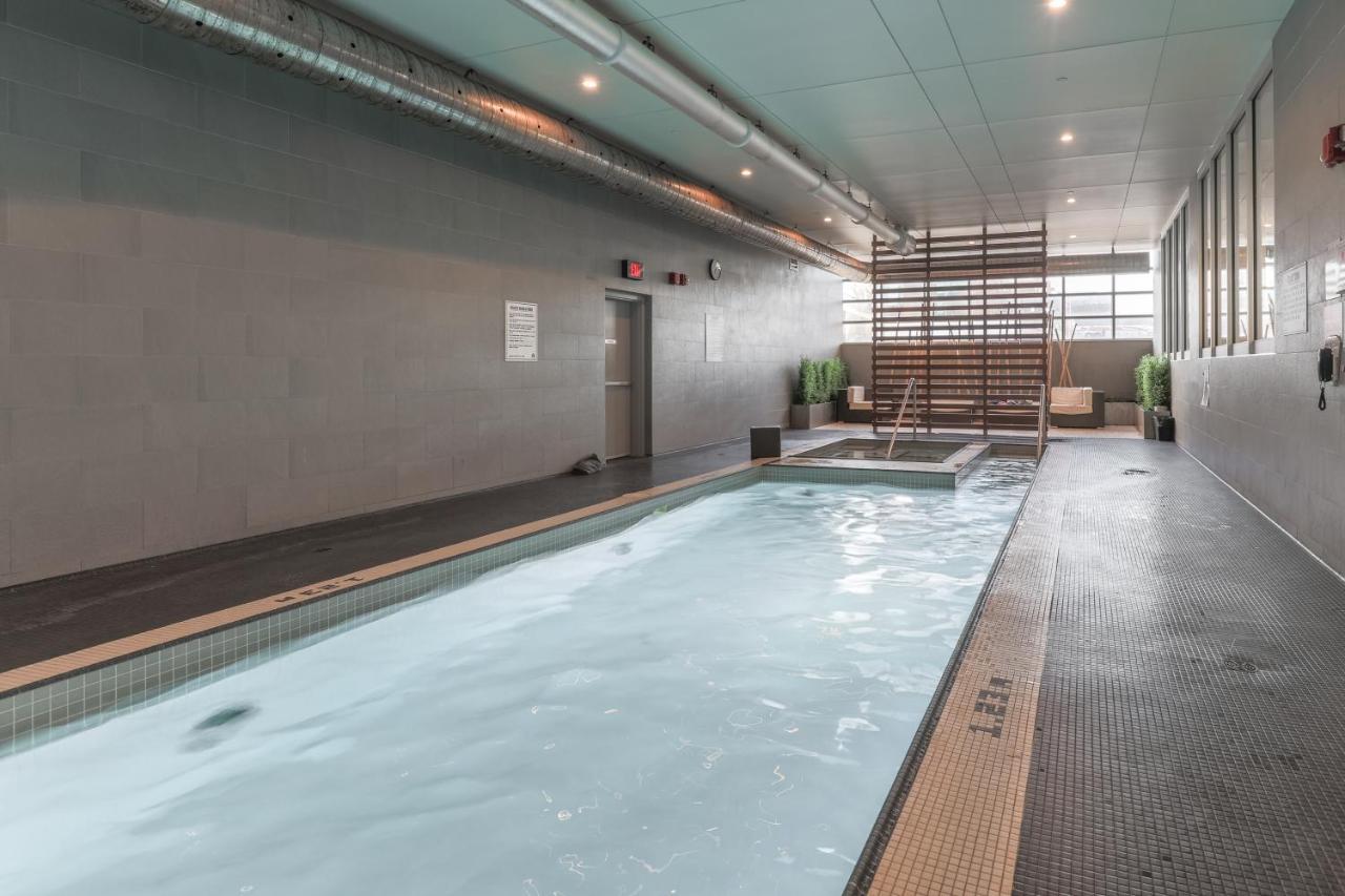 Simply Comfort. Elegant Apartments Dan Lecki Toronto Bagian luar foto